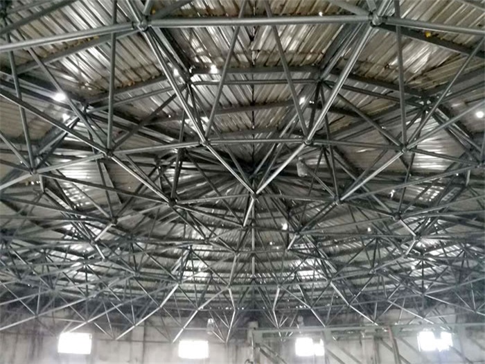 根河洗煤厂蓄水池网架